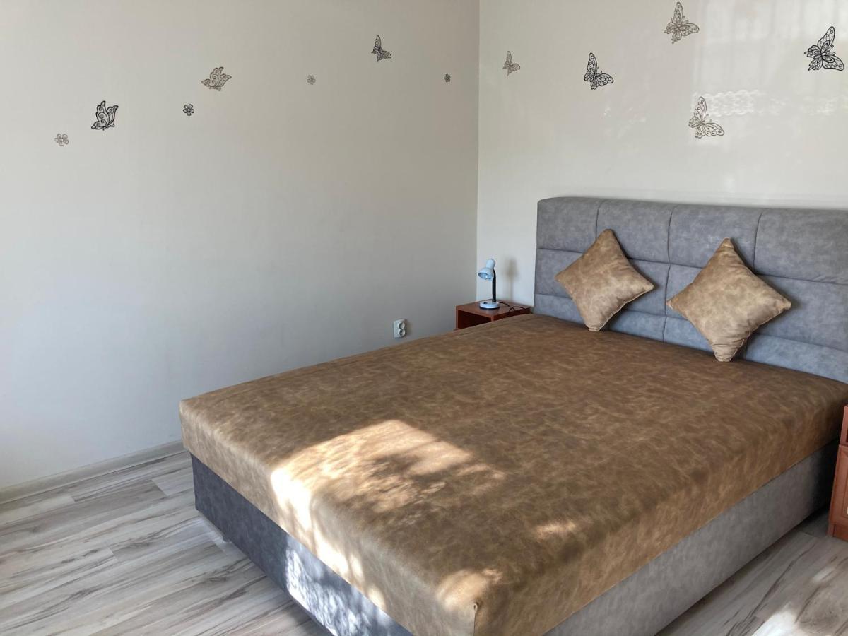 Kristály Apartman Eger Exteriér fotografie