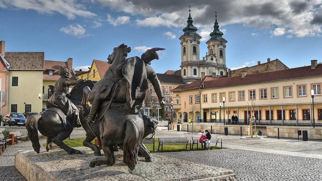 Kristály Apartman Eger Exteriér fotografie
